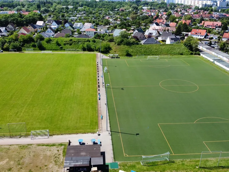 Beide Plätze am Schöppensteg von oben